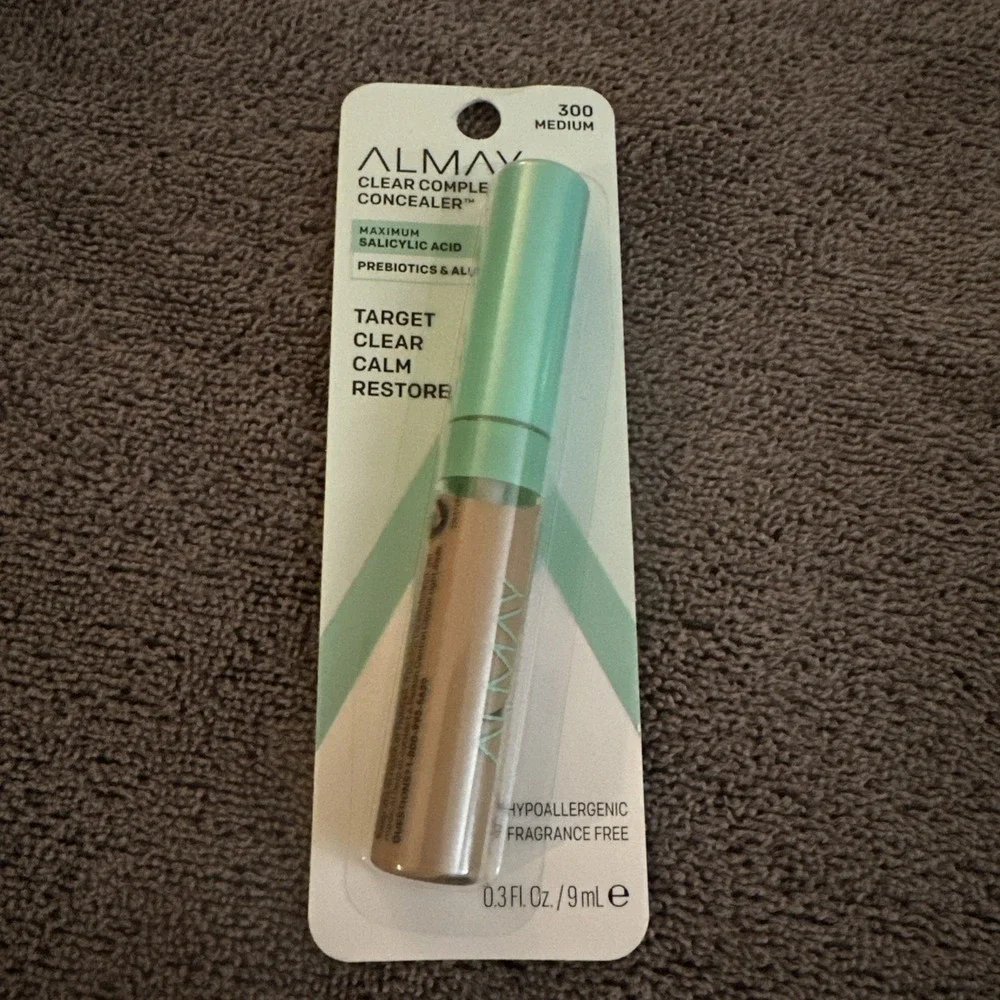 Almay Clear Complexion Concealer 300 Medium